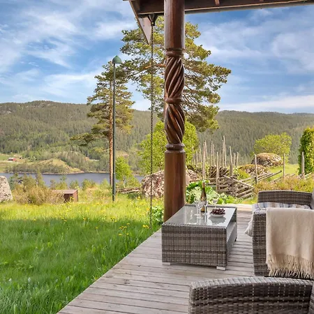 Hébergement de vacances Holiday Home Annebu By Interhome Øyuvstad