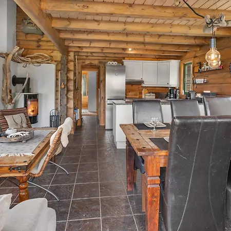 Holiday Home Annebu By Interhome Øyuvstad